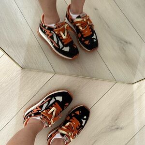 Marc Jacobs Black Tiger Multi Jogger